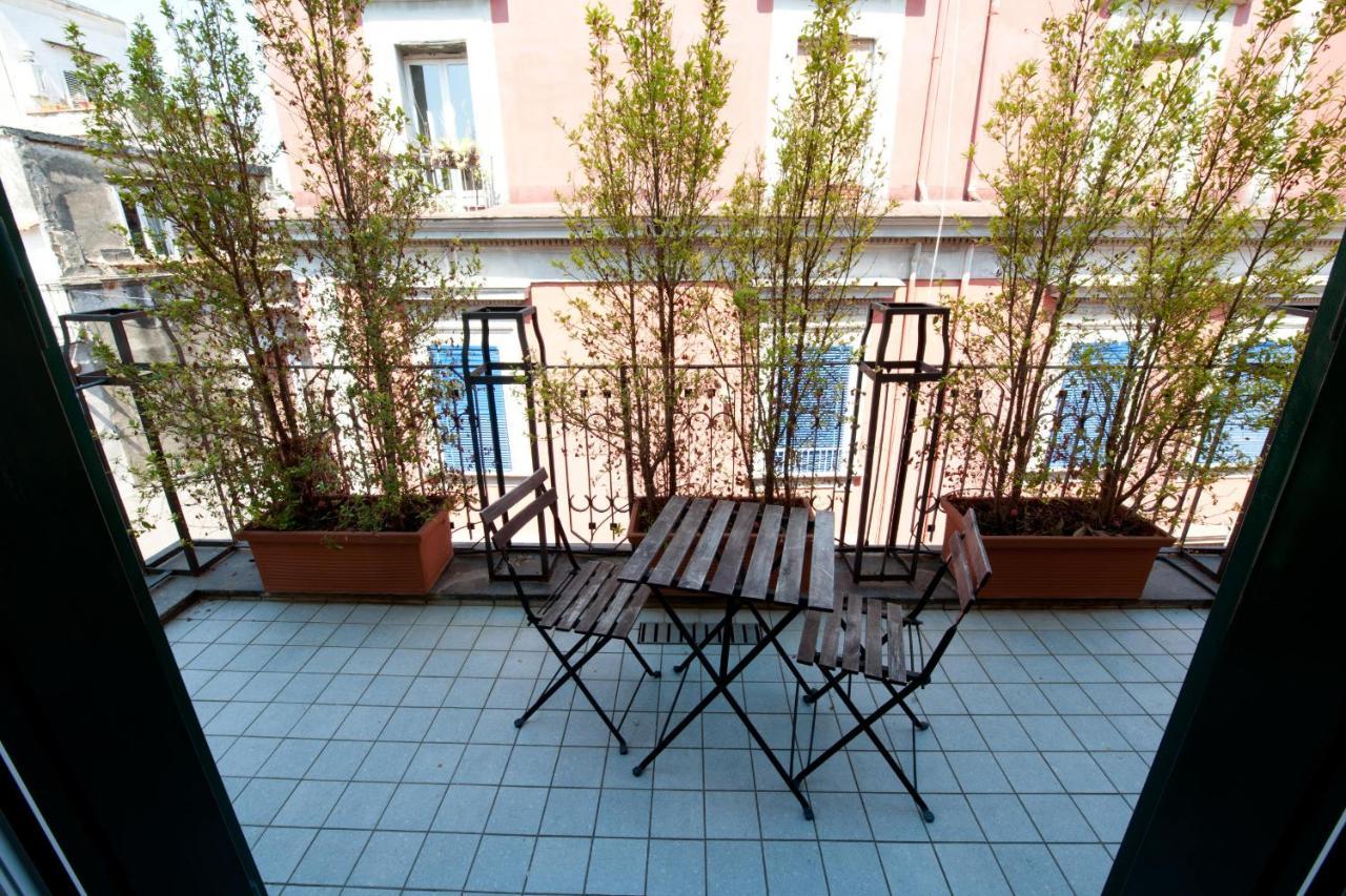 Nardones Apartments By Wonderful Italy Napoli Dış mekan fotoğraf